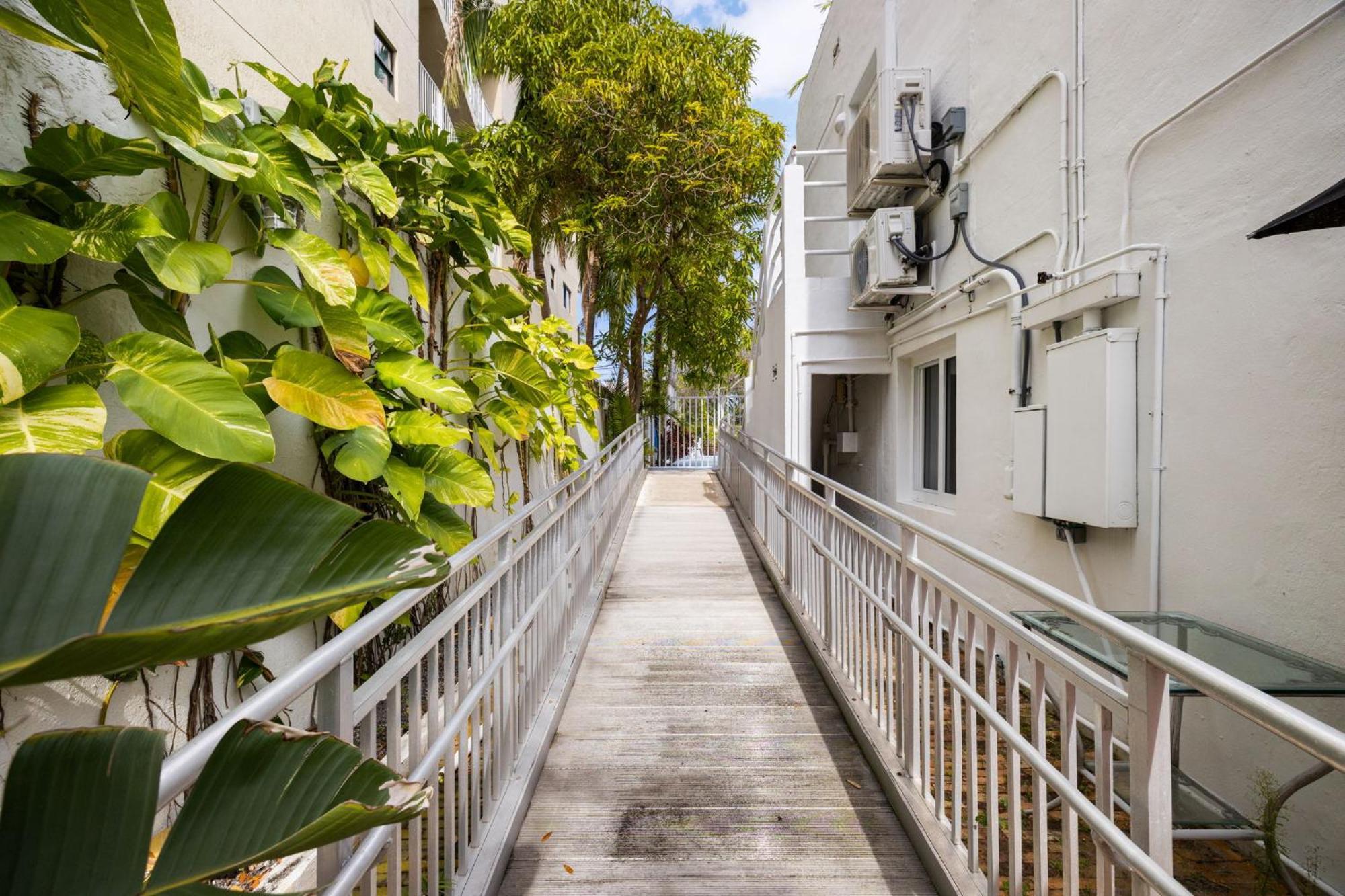 The New Yorker Hotel Miami Eksteriør bilde