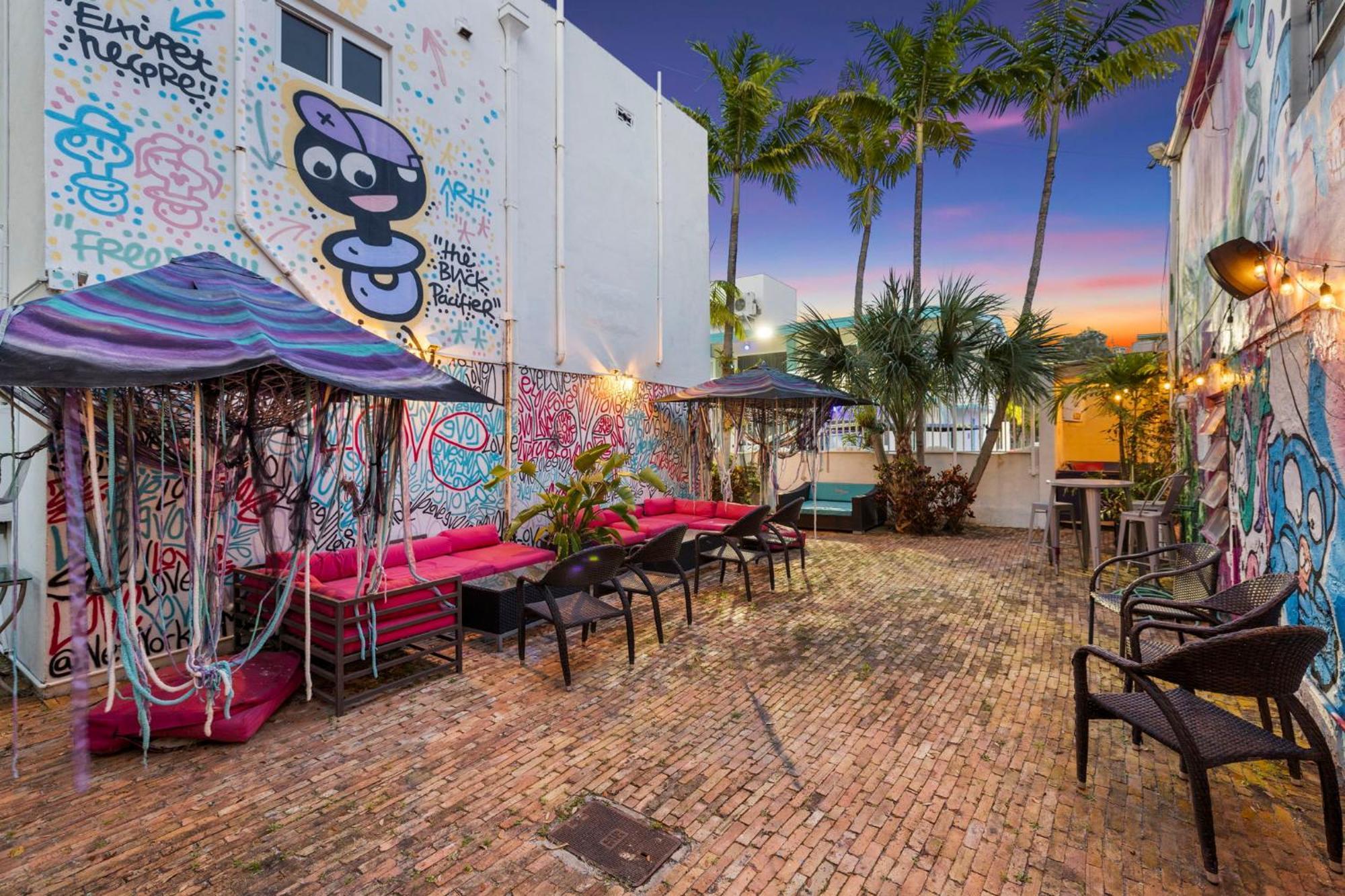 The New Yorker Hotel Miami Eksteriør bilde